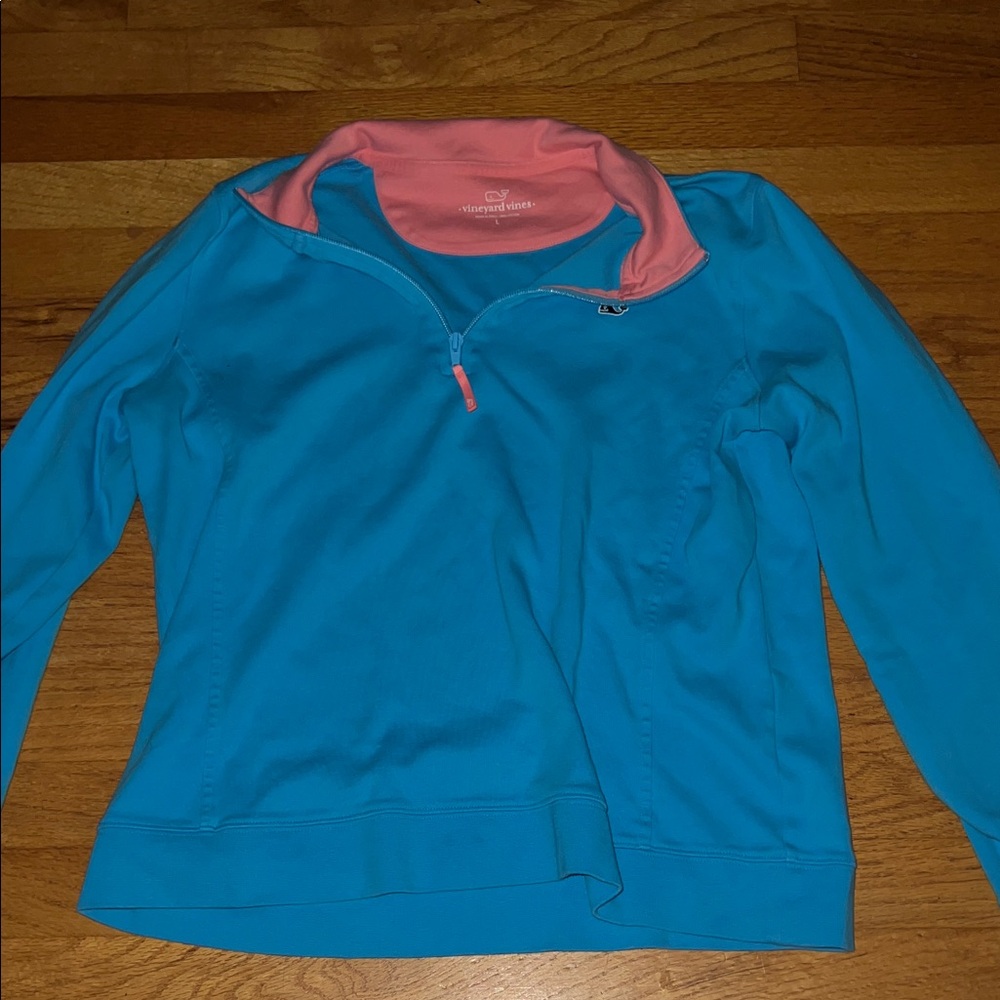 Vineyard Vines Women's Pullover Top